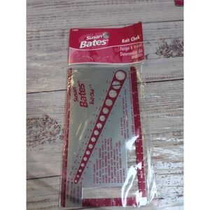 Susan Bates 14099 Knit-Chek for Knitting Needle, Pink, 3 by 5-1/2-Inch NEW